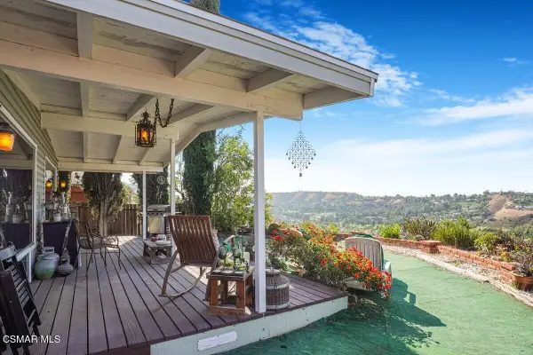 23777 Mulholland, Calabasas, CA 91302