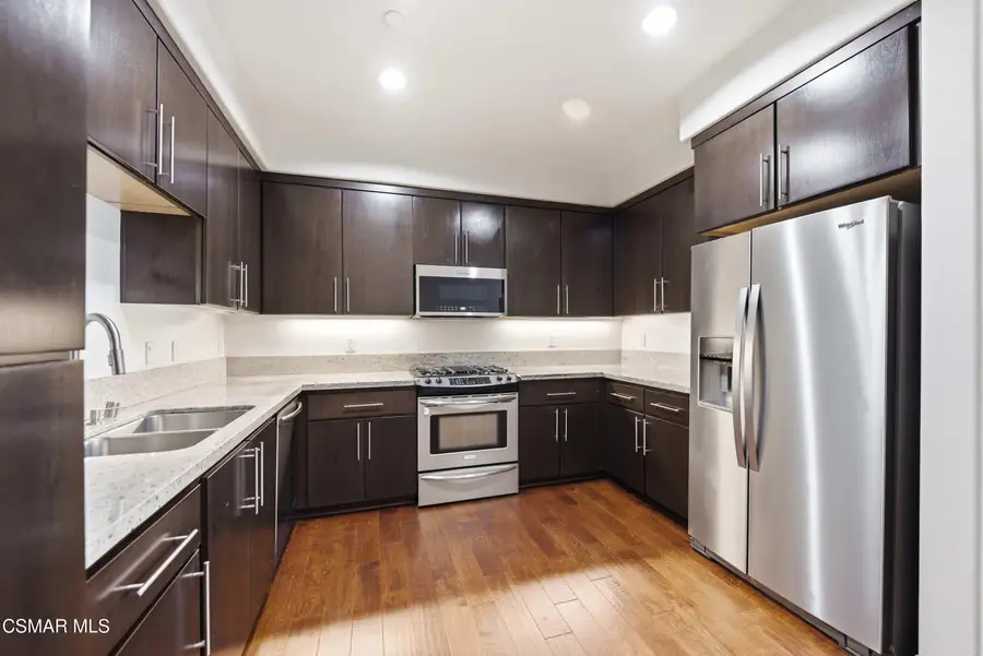 10878 Bloomfield, Toluca Lake, CA 91602 - #3