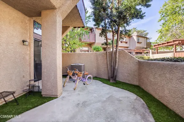 2445 Chandler, Simi Valley, CA 93065