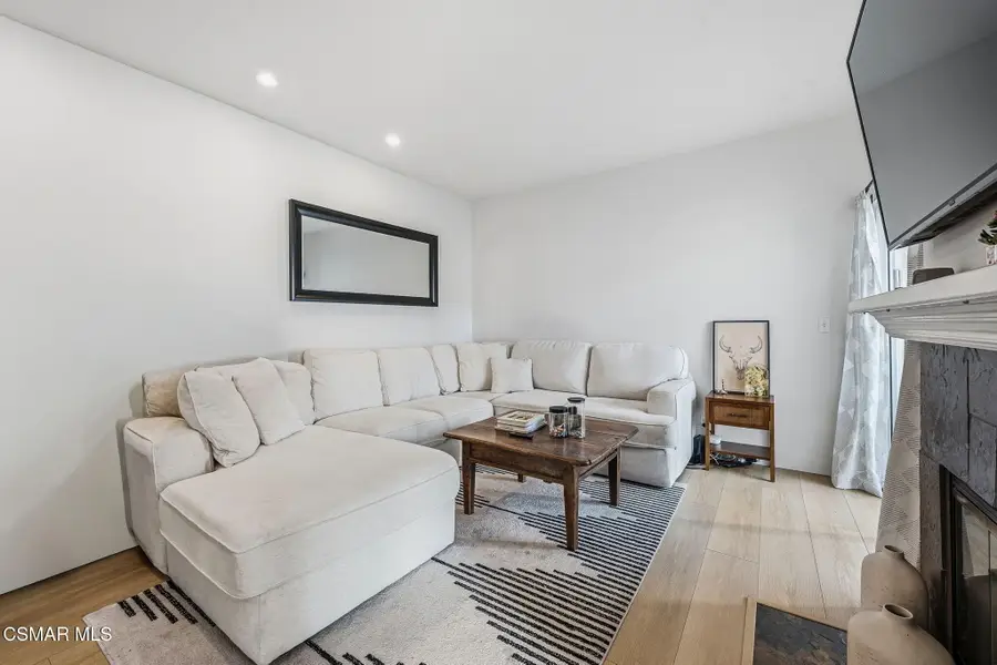 513 Water Oak, Oak Park, CA 91377 - #2