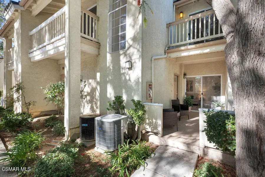 640 Indian Oak, Oak Park, CA 91377 - #2