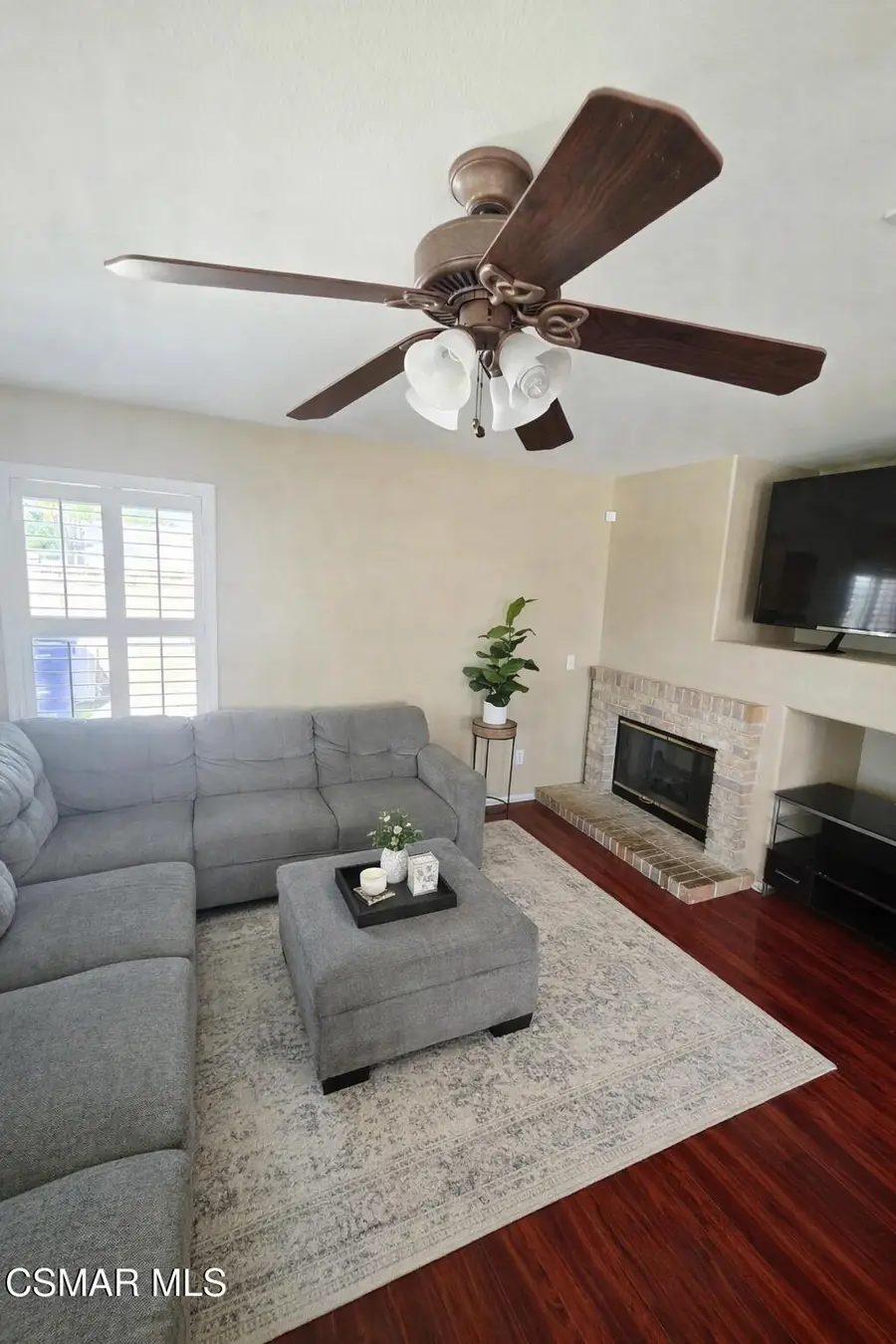 28318 Millbrook, Castaic, CA 91384 - #3