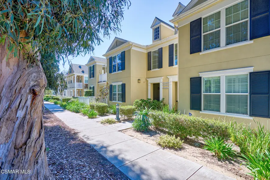 872 Fitzgerald, San Buenaventura Ventura, CA 93003 - #3