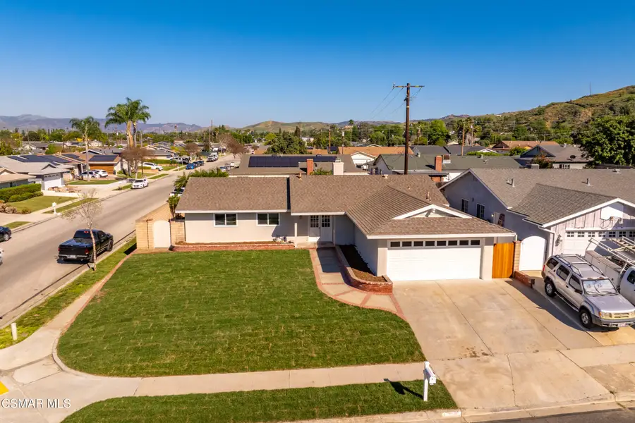 952 Moffatt, Simi Valley, CA 93065 - #2