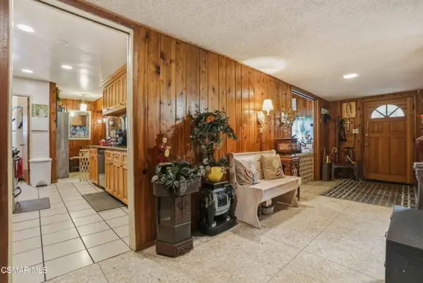 558 E Hemlock, Oxnard, CA 93033