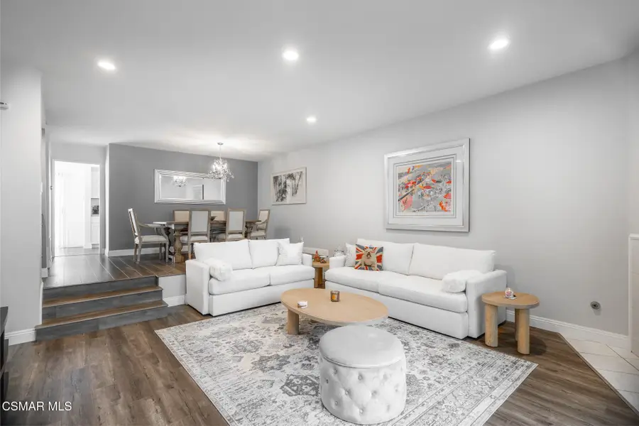 21901 Burbank, Woodland Hills, CA 91367 - #2