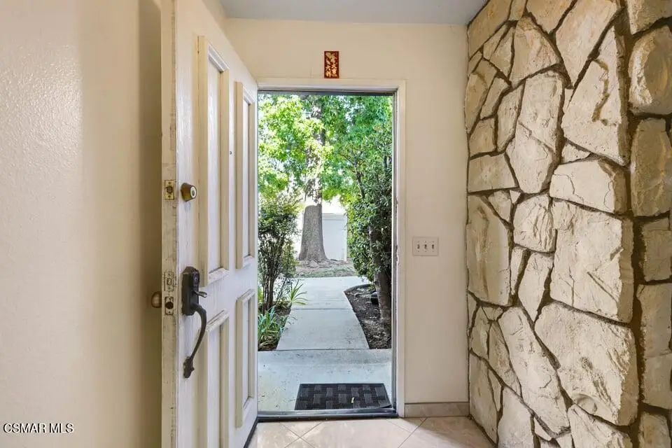 2831 Tapo, Simi Valley, CA 93063 - #1