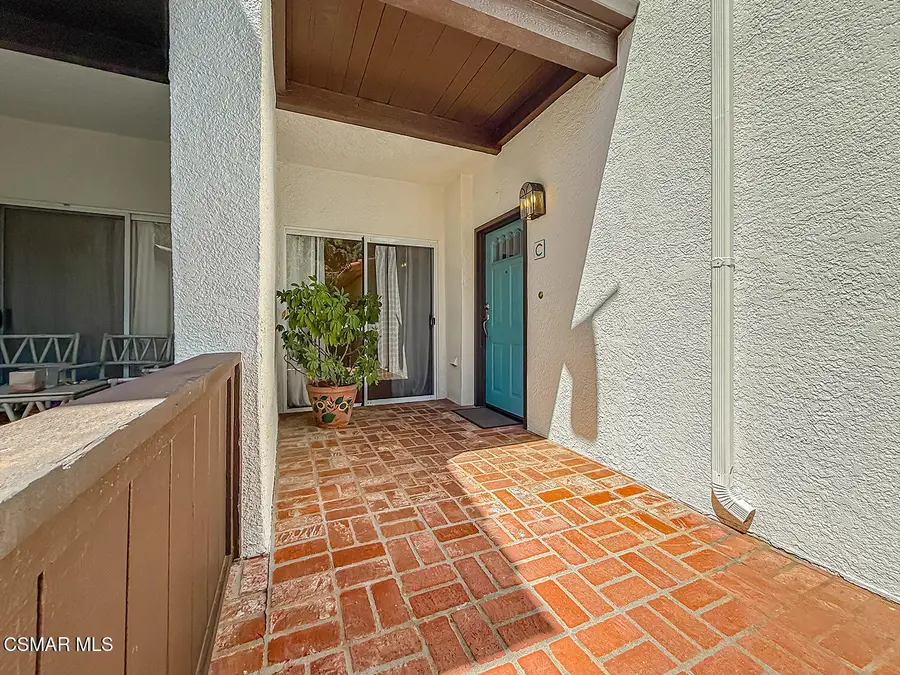 5423 Spanish Oak, Oak Park, CA 91377 - #2
