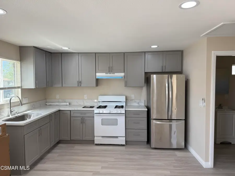 2345 Bryson, Simi Valley, CA 93065 - #2