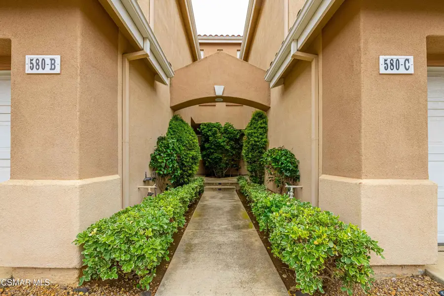 580 Fenwick, Simi Valley, CA 93065 - #2