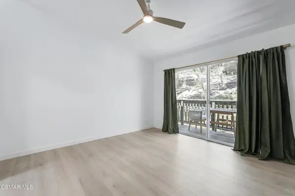 5473 Spanish Oak, Oak Park, CA 91377