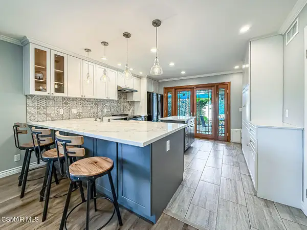 1128 Canterford, Westlake Village, CA 91361