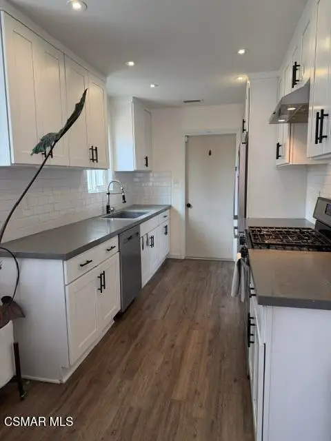1224 Durkin, Camarillo, CA 93010 - #3