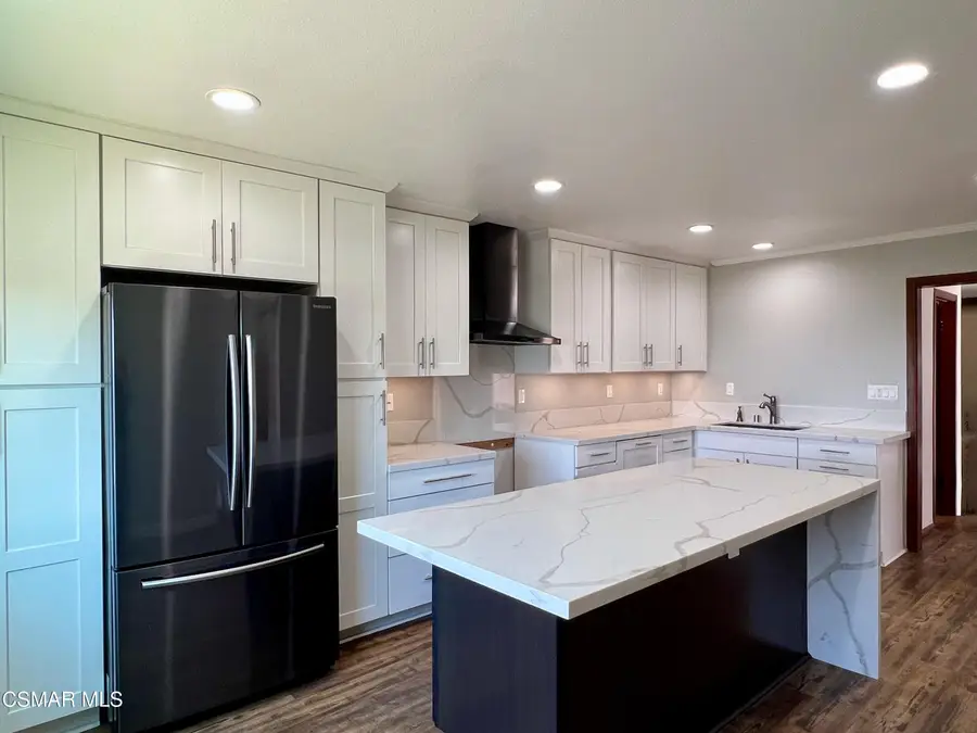15652 Hillview, Granada Hills, CA 91344 - #2