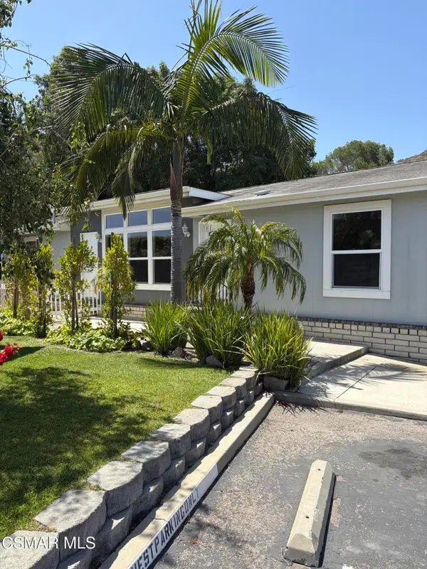 2 Paseo Margarita, Camarillo, CA 93012