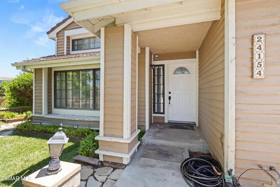 24154 Mentry, Newhall, CA 91321 - #3