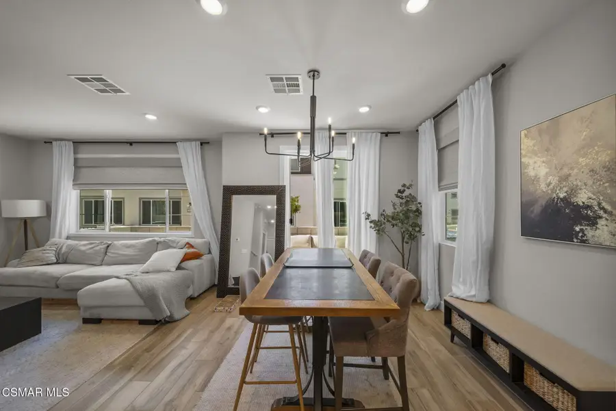2556 Little Rock, Simi Valley, CA 93065 - #2