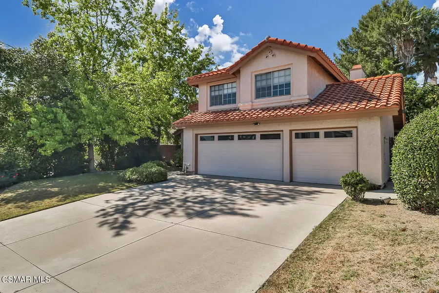 2155 Meadow Brook, Thousand Oaks, CA 91362 - #2