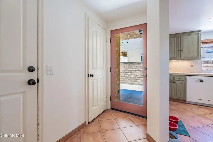 2527 Chandler, Simi Valley, CA 93065 - #3