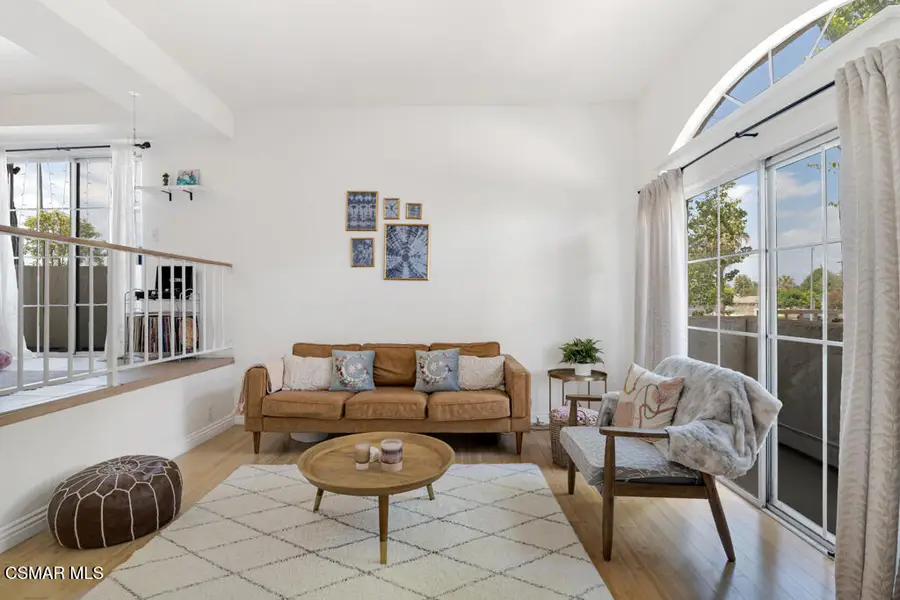 19950 Sherman, Winnetka, CA 91306 - #3