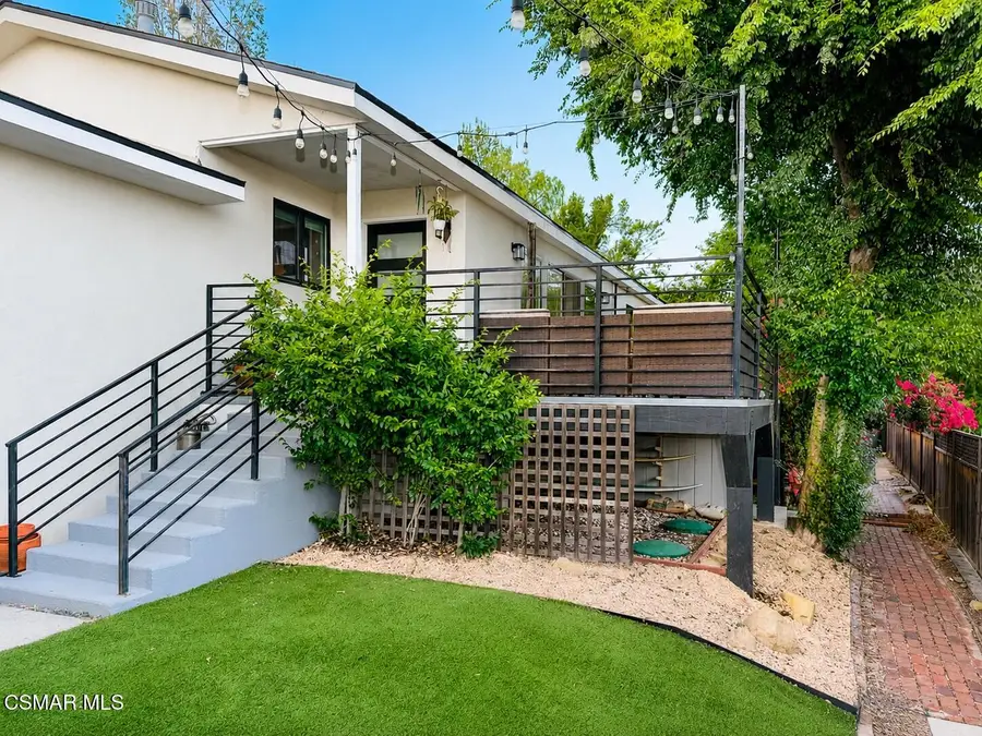 9218 Slater, Chatsworth, CA 91311 - #3