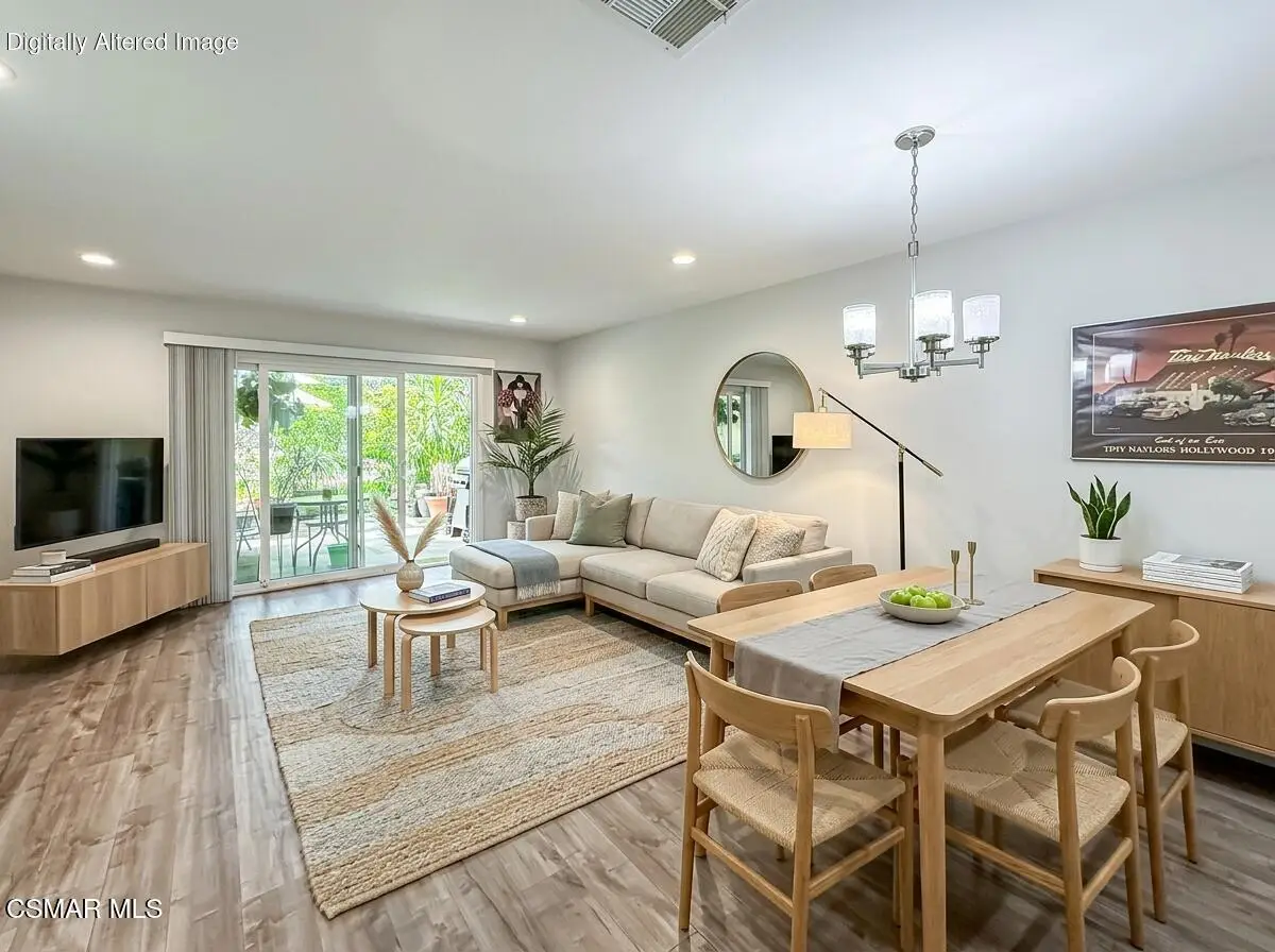 7050 Shoup, Canoga Park, CA 91303 - #1