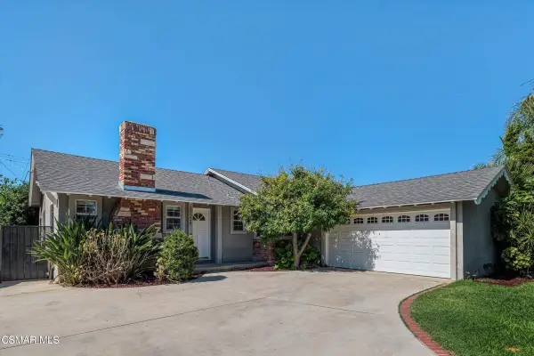 20958 Hemmingway, Canoga Park, CA 91304
