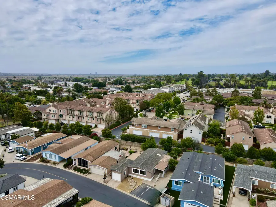 21 Poinsettia Gardens, San Buenaventura Ventura, CA 93004 - #3