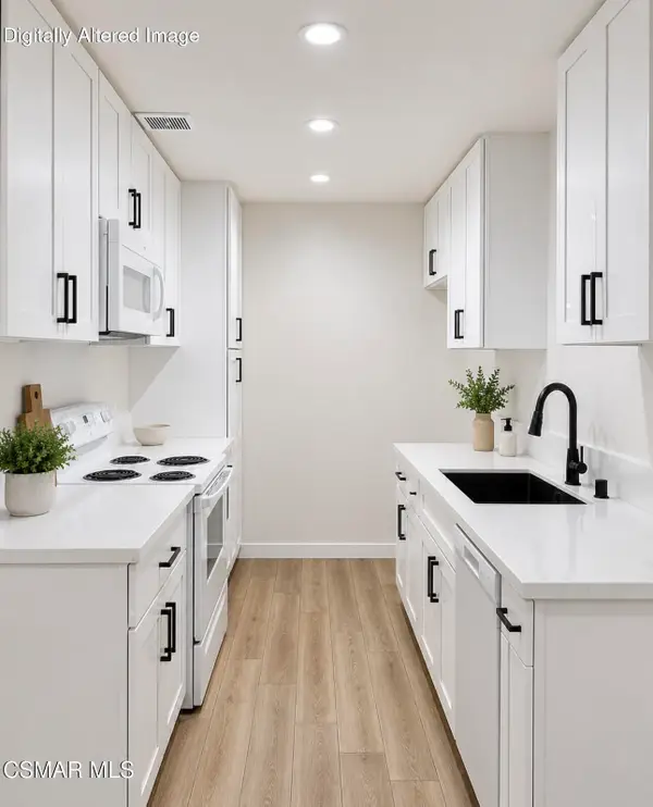 5400 Newcastle, Encino, CA 91316
