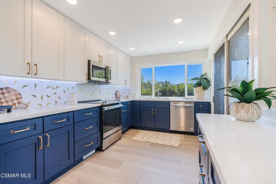 688 Velarde, Thousand Oaks, CA 91360 - #3