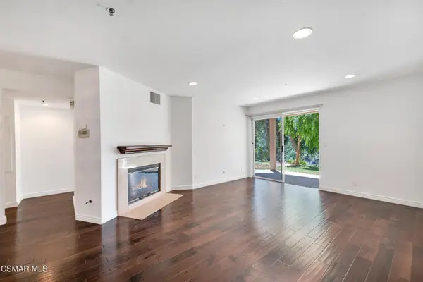 5744 Oak Bend, Oak Park, CA 91377