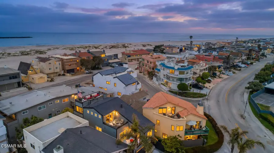 3237 Playa, Oxnard, CA 93035 - #3