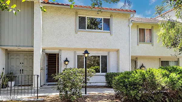 207 Green Heath, Thousand Oaks, CA 91361