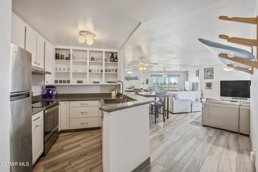 2901 Peninsula, Oxnard, CA 93035 - #3