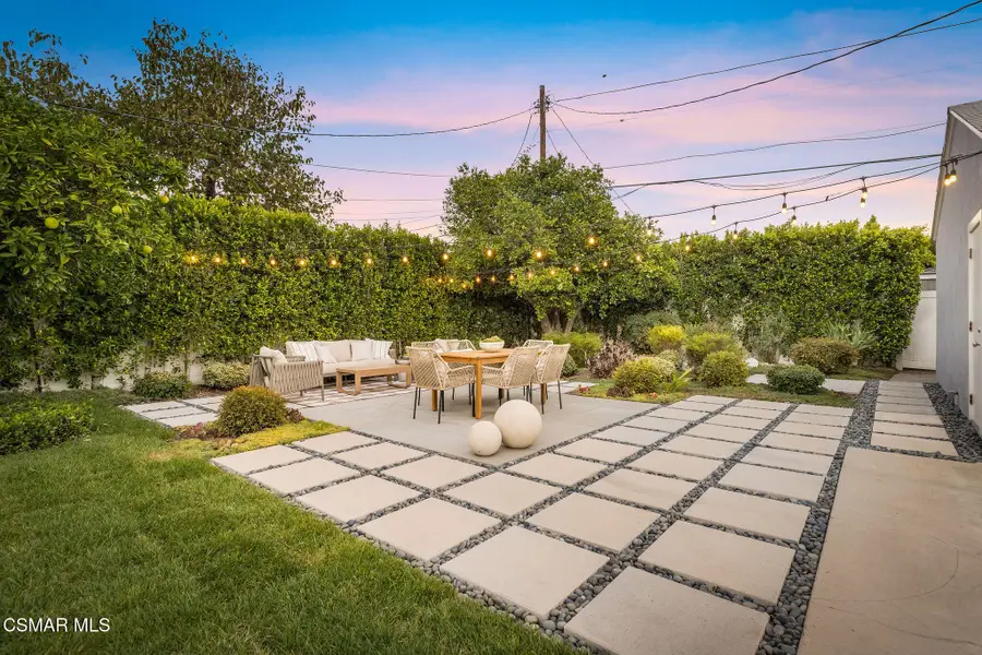 6348 Beeman, Valley Glen, CA 91606 - #3