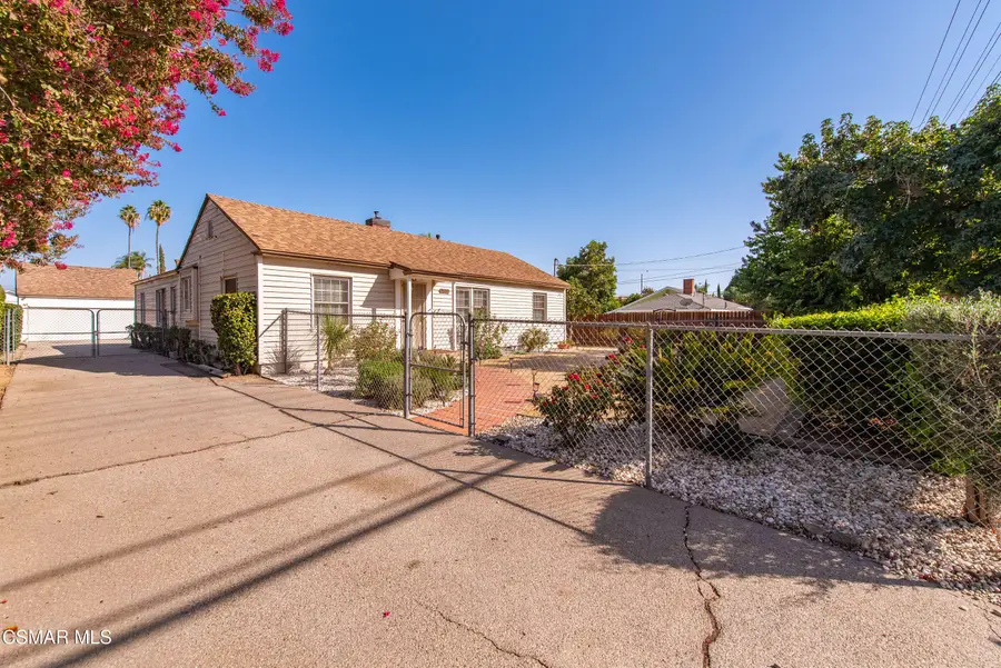 9520 Lemona, North Hills, CA 91343 - #2