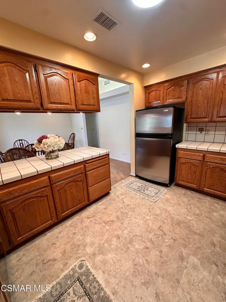 3240 Los Olivos, La Crescenta, CA 91214 - #3