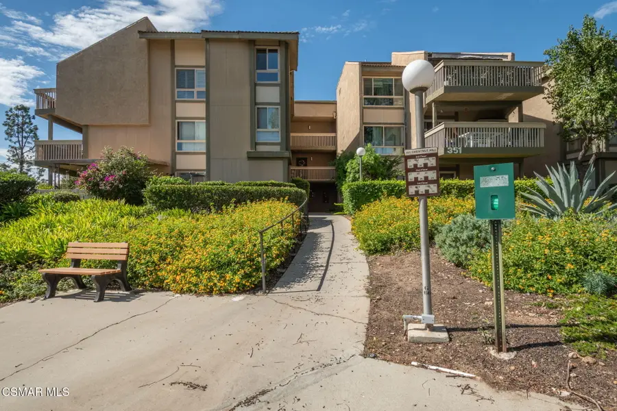 351 Chestnut Hill, Thousand Oaks, CA 91360 - #2
