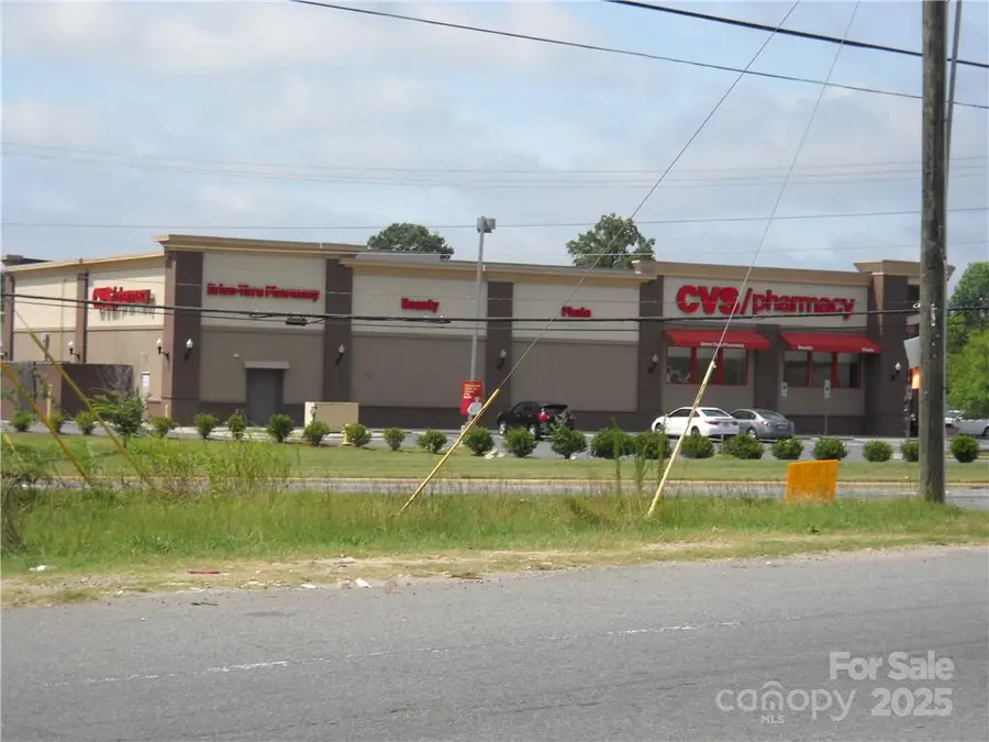 9003 Beatties Ford Road, Huntersville, NC 28078 - Image #3