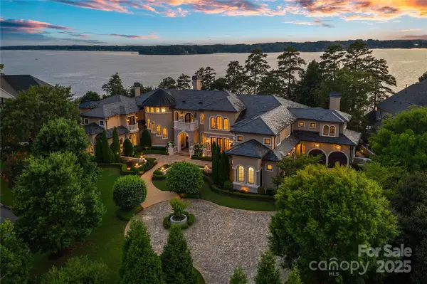 18019 Harbor Light Boulevard, Cornelius, NC 28031