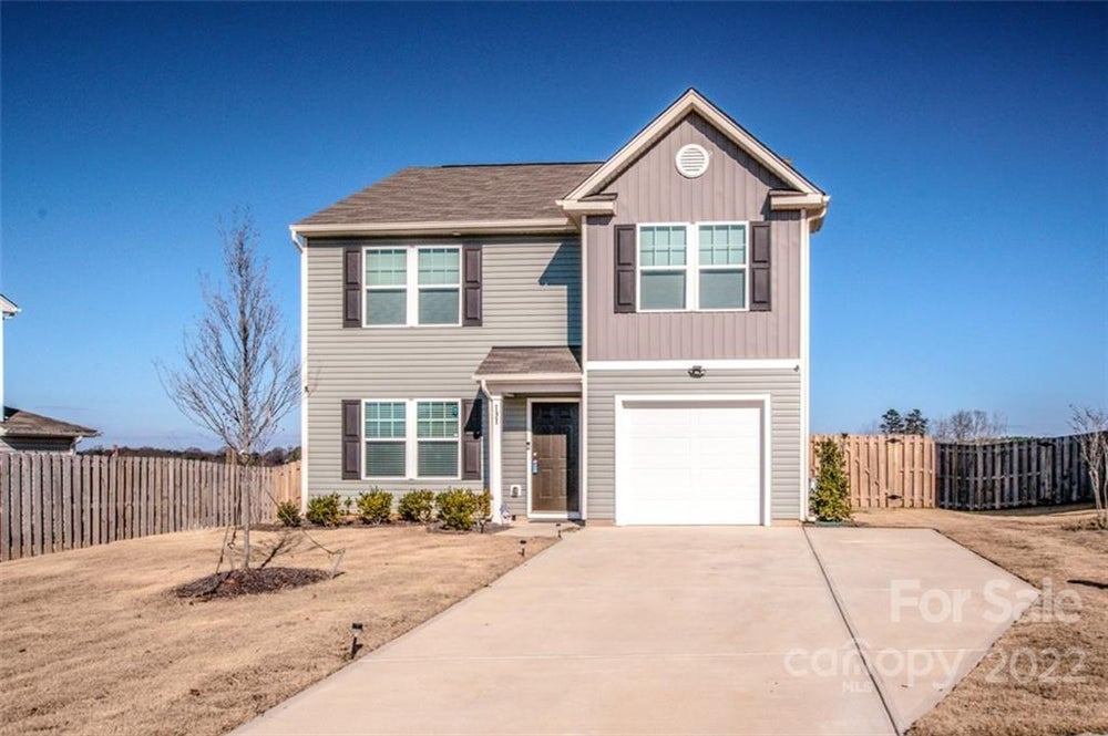 131 Galley Lane, Statesville, NC 28677 BHGRE