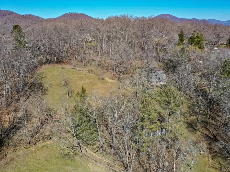 000 Russ Avenue, Waynesville, NC 28786 - #2