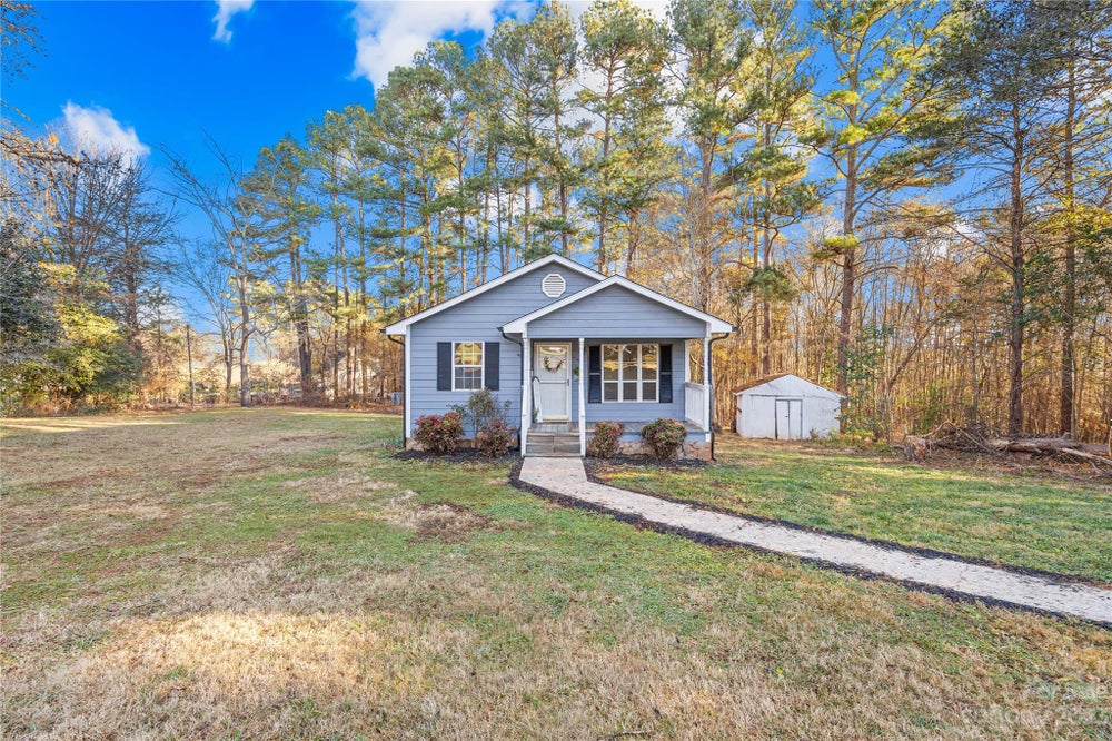 588 Blossom Hill Road, Lincolnton, NC 28092 BHGRE