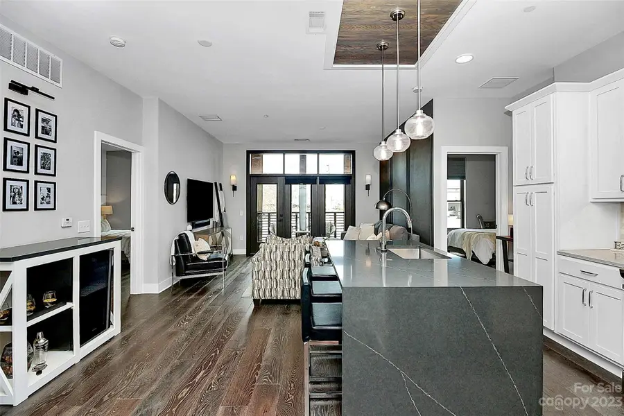 2401 Euclid Avenue #113, Charlotte, NC 28203 - #3