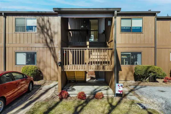 319 Greenville Highway #402, Brevard, NC 28712