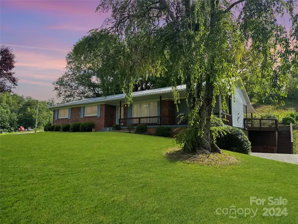 23 Afternoon Drive, Marion, NC 28752