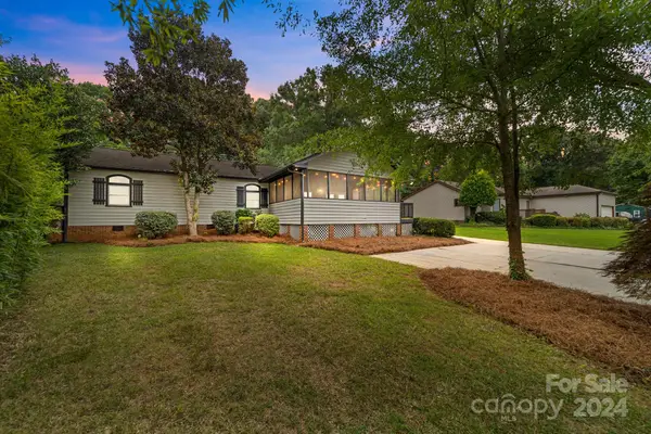 21326 Sandy Cove Road, Cornelius, NC 28031