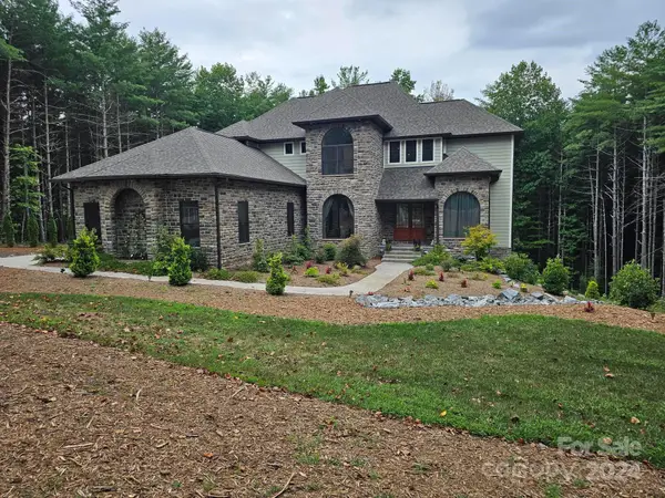 1416 Southpointe Drive #67, Morganton, NC 28655