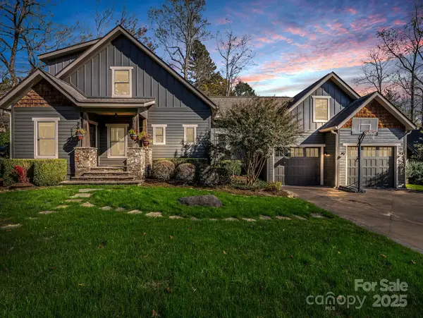 268 Firefly Cove, Lake Lure, NC 28746