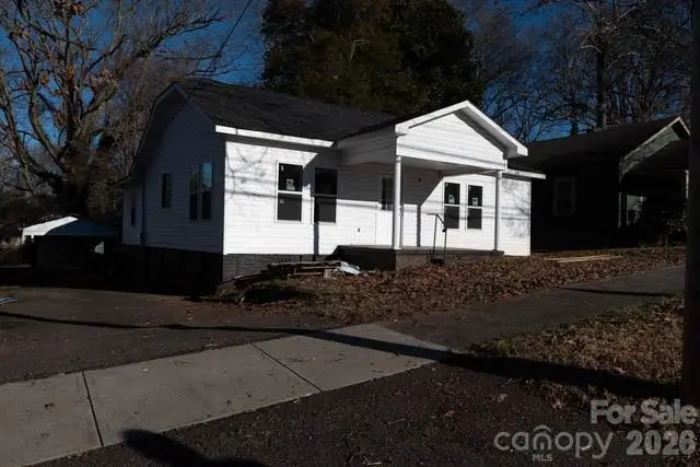 637 E Front Street, Statesville, NC 28677 - Image #1